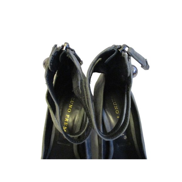 *Bruno Premi Gray Suede Ankle Strap Pointed Toe Pumps - Picture 4 of 9